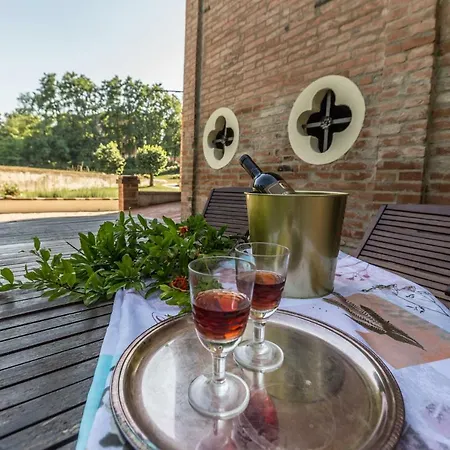 Borgo Sartoni Case Vacanze In Affitto