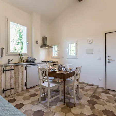 Borgo Sartoni Case Vacanze In Affitto