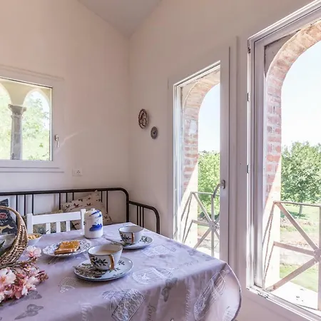 Borgo Sartoni Case Vacanze In Affitto * Bologna