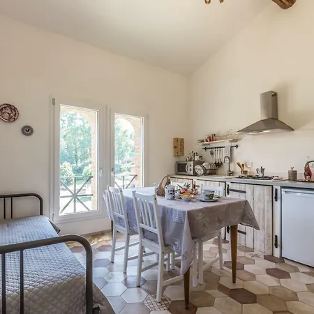 Borgo Sartoni Case Vacanze In Affitto Lejlighed